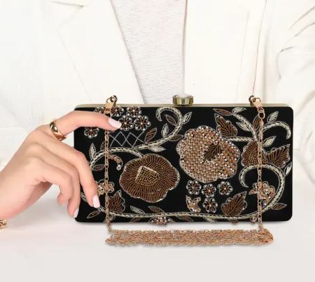 Flipkart clutch