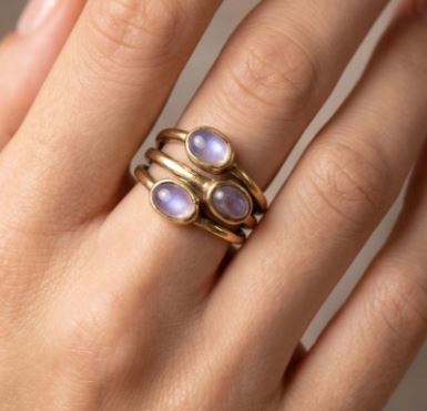 Grey ring